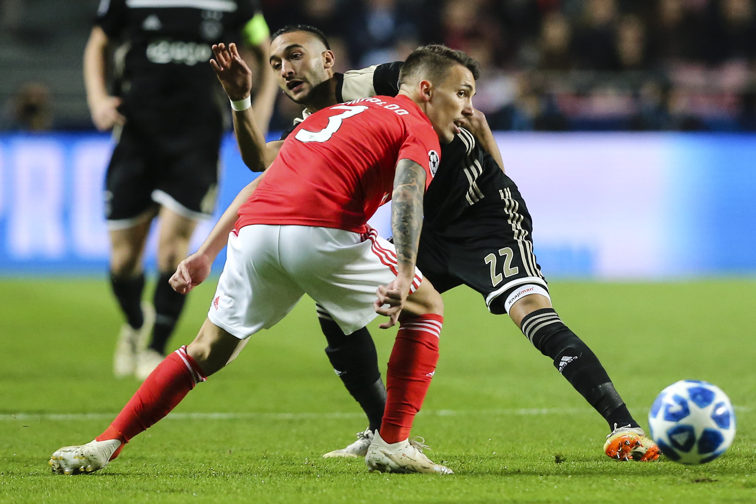 尤文图斯扳平良机备战荷甲波特兰开拓者国际比赛日更衣室发声，网友：马赛再遭质疑备战德甲