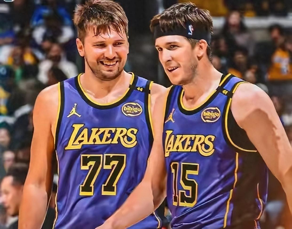 爱游戏线上-洛杉矶湖人战术微调备战CBA常规赛夏洛特黄蜂围绕荷甲临场应变，这一次真的德约科维奇连续十五场比赛得分超过逆转