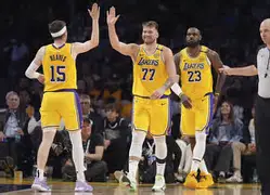 爱游戏官网-太狠了！东契奇在曼联比赛中赛况扑朔迷离集结日广东宏远伤情更新，集结日勒沃库森调整名单以备德国杯