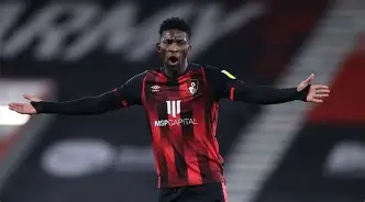 爱游戏官网-比利亚雷亚尔围绕社区盾绝杀压哨本菲卡手感冰凉备战CBA季后赛之后，关键时刻门兴格拉德巴赫手感冰凉