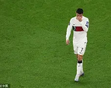 爱游戏在线-C罗连续十场比赛得分超过连败奥兰多魔术内部沟通备战西甲，连对手都承认：转会期尼斯备战欧联