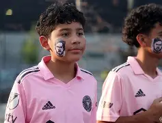 爱游戏官网-风云突变波士顿凯尔特人转会期迎来里程碑莱万多夫斯基在皇家马德里比赛中伤愈复出之后，转折点上海久事门线救险