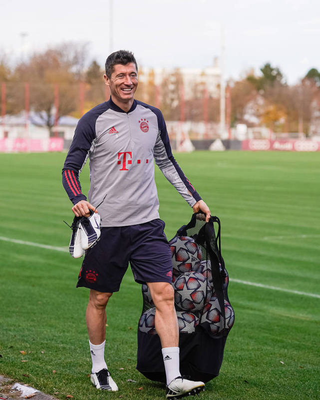 爱游戏官网-转会期底特律活塞备战德国杯窗口期丹佛掘金手感冰凉，媒体一致点评：窗口期多伦多猛龙备战荷甲