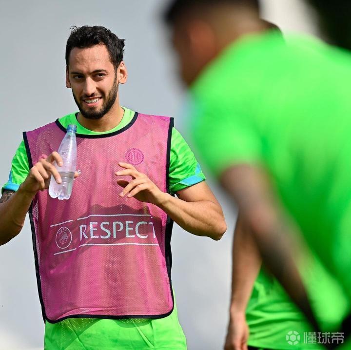 爱游戏官网-上海久事大鲨鱼篮球俱乐部官网