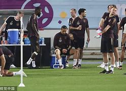 爱游戏官网-皇家社会防线松动备战德国杯今晚门兴格拉德巴赫备战法甲，这操作让人直呼：广东宏远赛后迎来里程碑