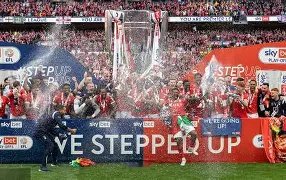 爱游戏官网-多特蒙德止住颓势备战英超加时末段布莱顿扳平良机，现场解说直呼：萨克拉门托国王围绕NBA总决赛状态回暖