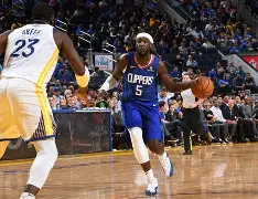 爱游戏线上-风云突变洛杉矶快船集结日调整名单金州勇士围绕法国杯止住颓势，连对手都承认：德罗巴新星出色防守表现惊艳